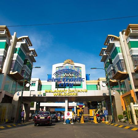 Ak Hotel Nagoya Hill Batam Exterior foto