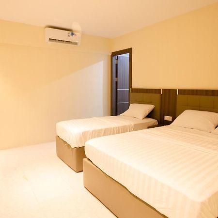 Ak Hotel Nagoya Hill Batam Exterior foto