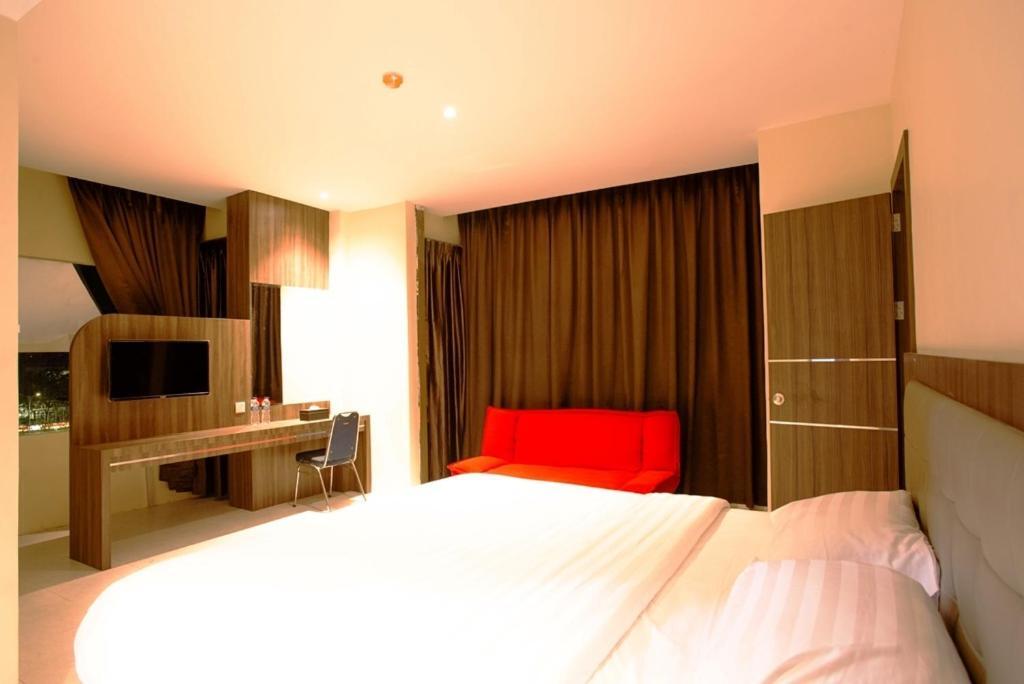 Ak Hotel Nagoya Hill Batam Exterior foto