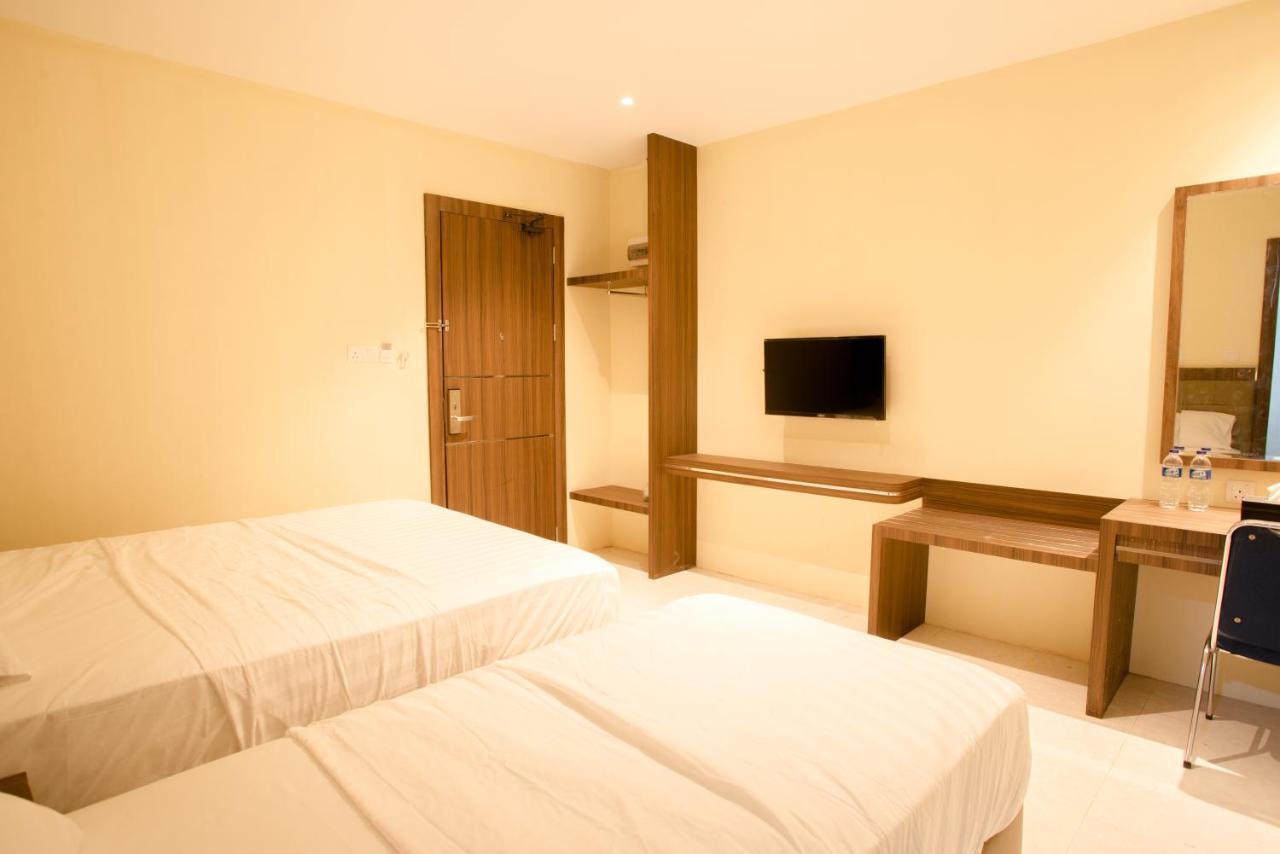 Ak Hotel Nagoya Hill Batam Exterior foto