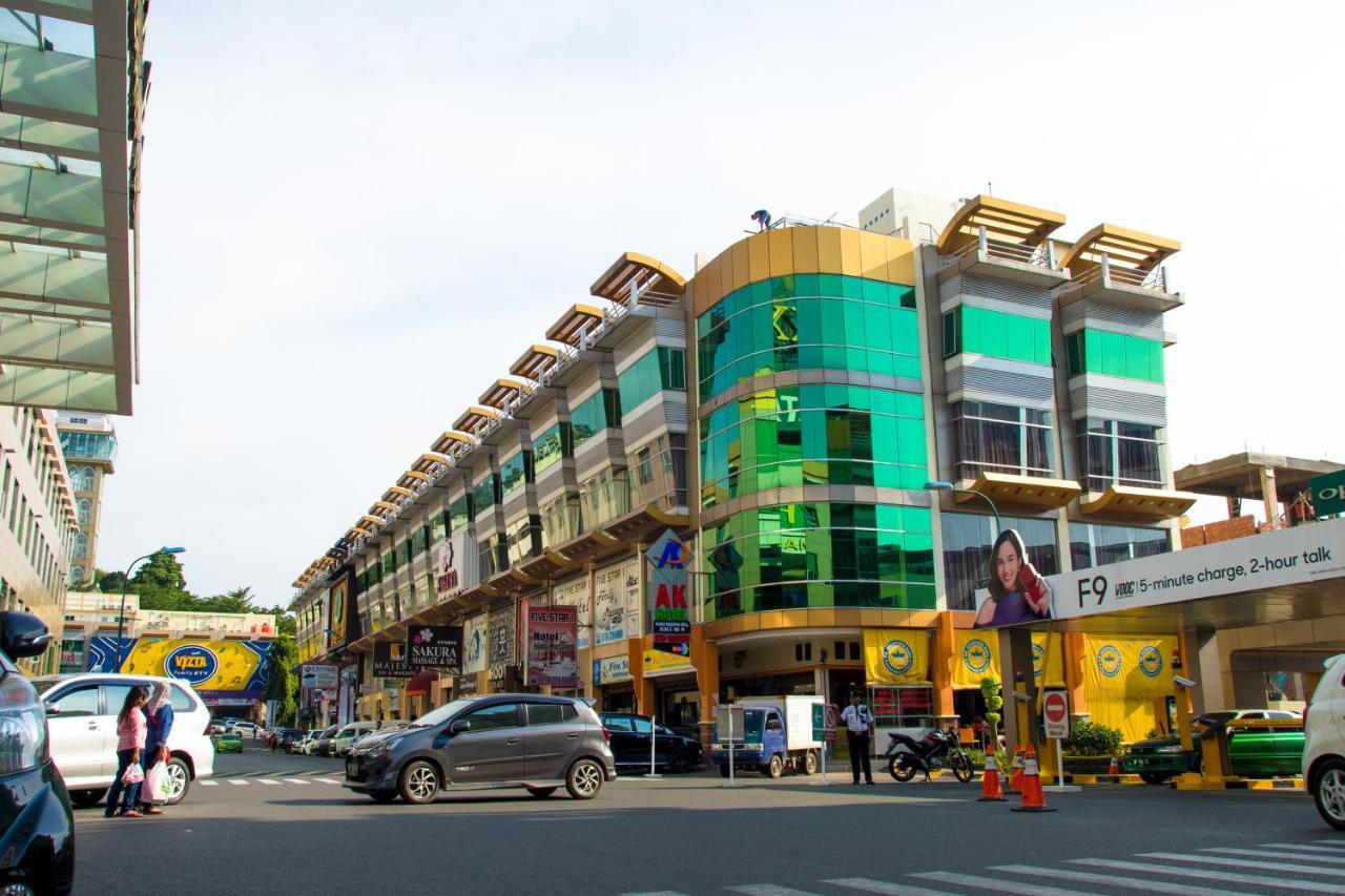 Ak Hotel Nagoya Hill Batam Exterior foto